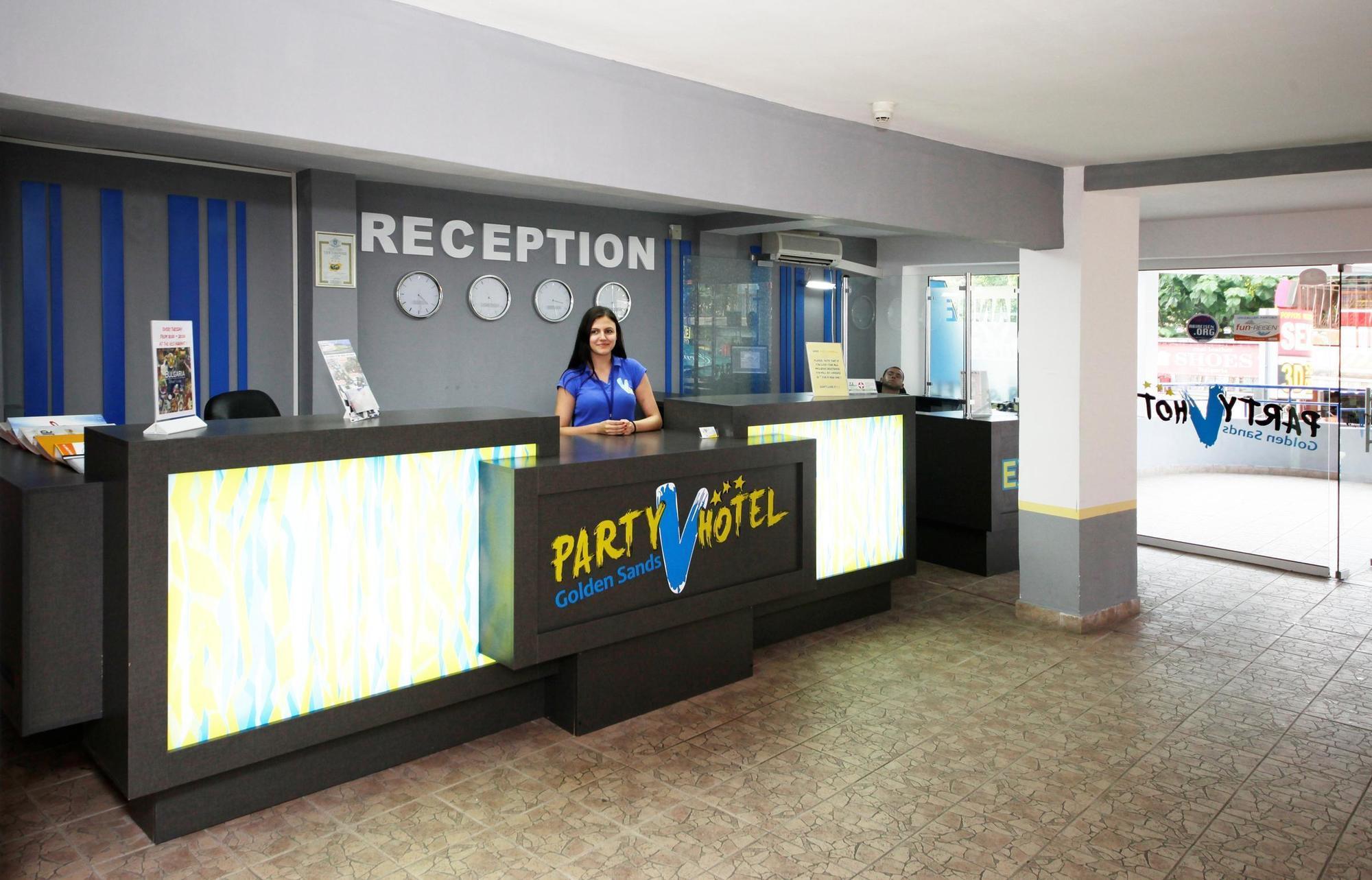 Party Golden Sands Hotel Varna Bagian luar foto