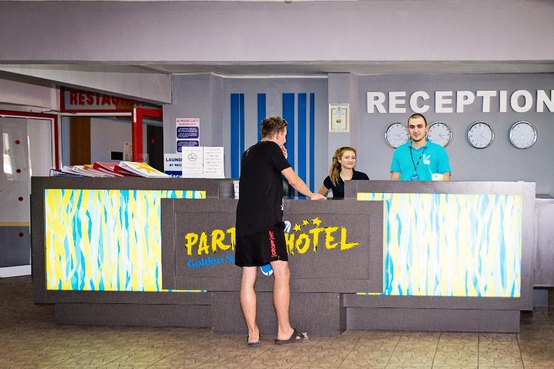 Party Golden Sands Hotel Varna Bagian luar foto