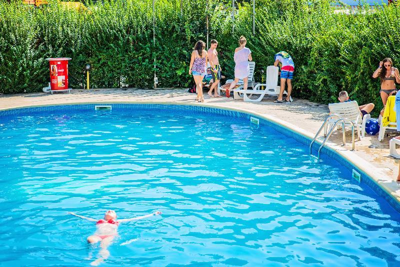 Party Golden Sands Hotel Varna Bagian luar foto